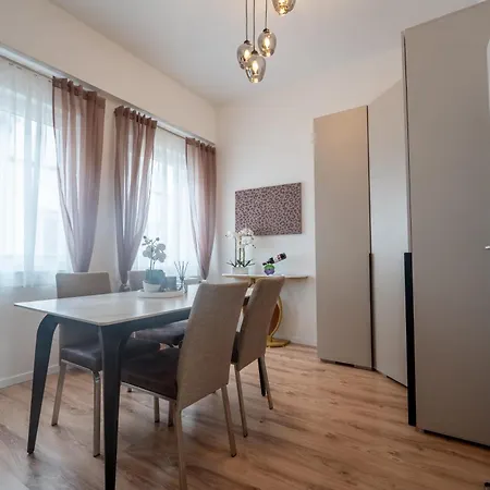 Апартаменты Staydia Zentrales Nahe Muenzplatz *