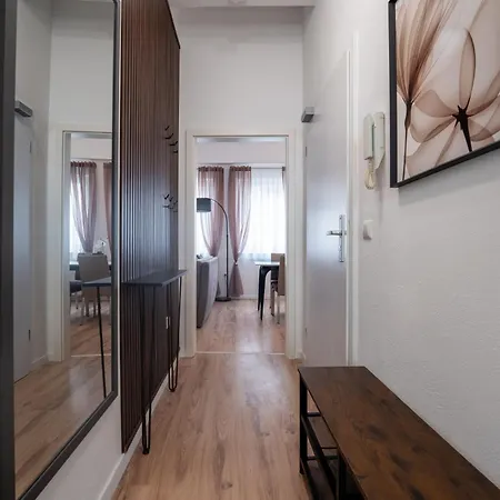 Staydia Zentrales Nahe Muenzplatz Апартаменты